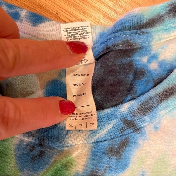 Tie dye RESIST tshirt in spiral with black blue green chartreuse lime XL unisex - Picture 6 of 6